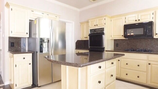 Building Photo - 16910 Ascot Meadow Dr