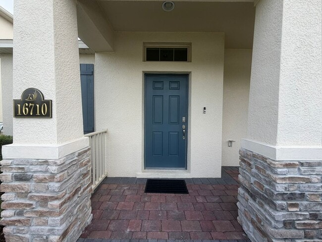 Building Photo - Perfect Home waiting for you! FULLY FURNISHED!