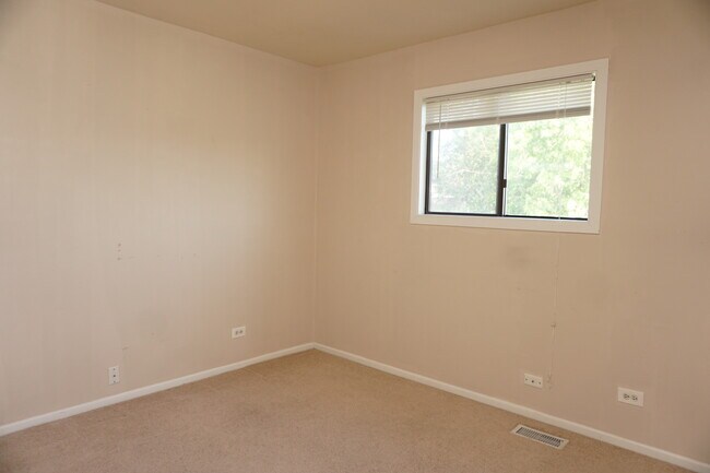 Building Photo - 3055 Timber Hill Ln