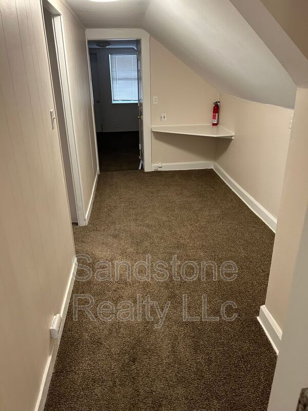 Building Photo - 10325 Baltic Rd