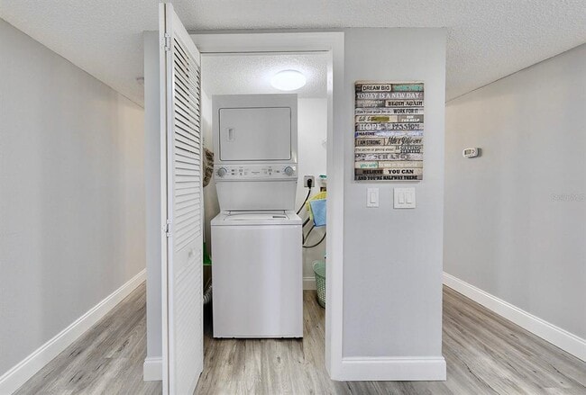 Building Photo - 14820 Rue De Bayonne