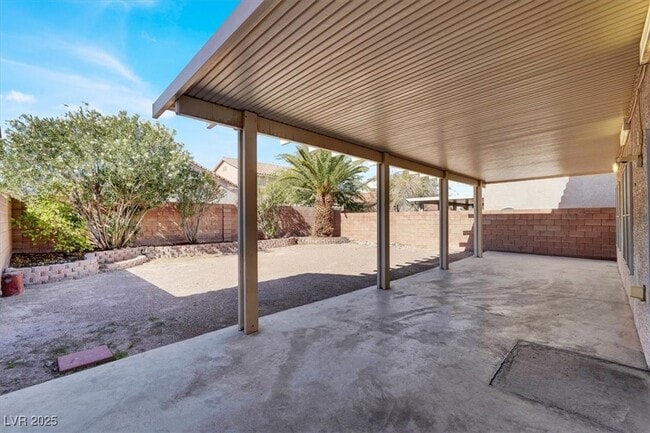 Building Photo - 11667 Autunno St