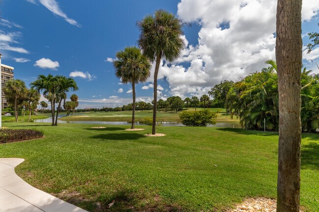 Building Photo - 2451 Presidential Way