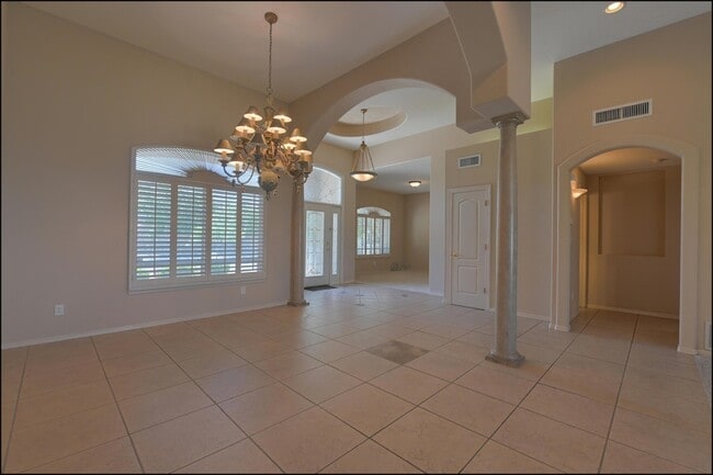 Building Photo - 1435 Cloud Ridge Dr