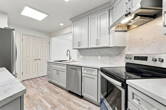 Building Photo - Updated 3-Bedroom Home in Cupertino with Top-Rated Cupertino Schools
