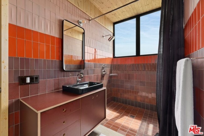 Building Photo - 20485 Medley Ln