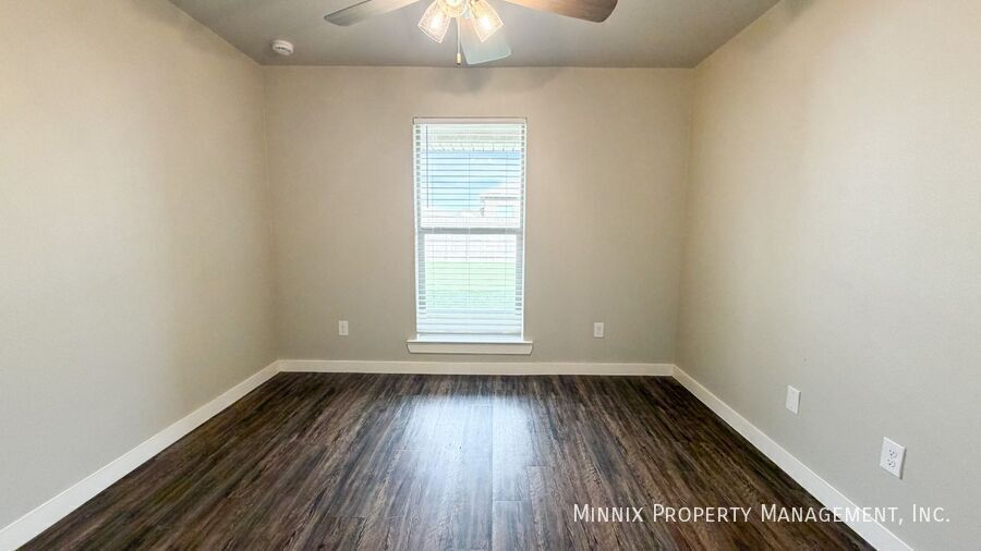 Building Photo - 2133 Kokomo Ave