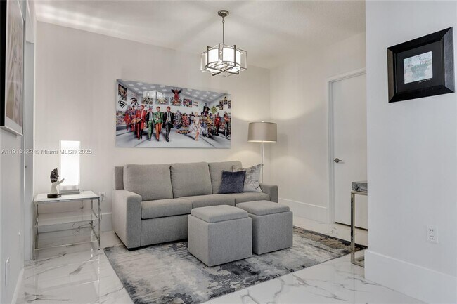 Building Photo - 300 Sunny Isles Blvd