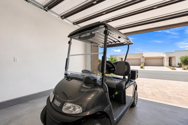 Building Photo - 51555 Ponderosa Dr.