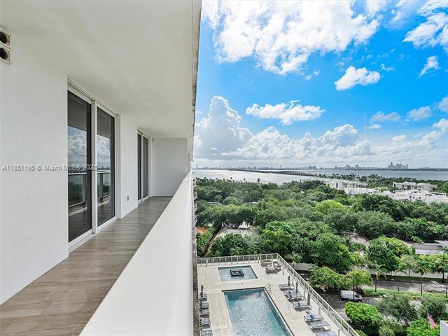 Building Photo - 4250 Biscayne Blvd