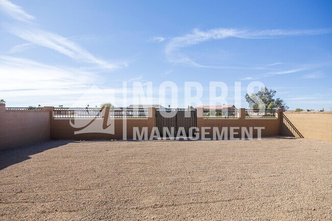 Building Photo - 9301 W Century Dr