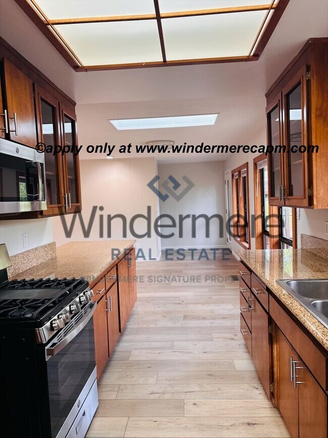 Building Photo - Peaceful Granite Bay Retreat on a Wooded Quarter-Acre Lot!