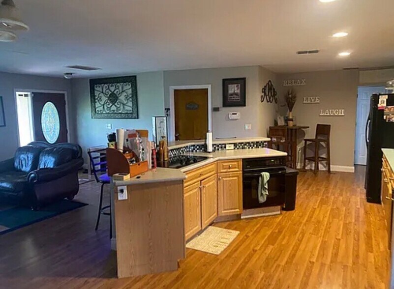 Building Photo - 4031 Condor Ln