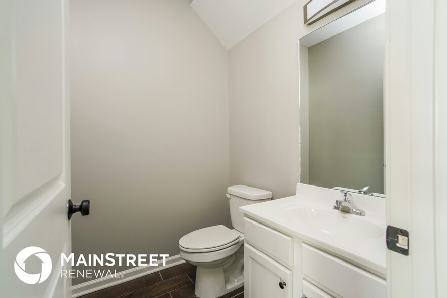 Building Photo - 2089 Paddle Wheel Dr