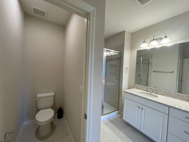 Building Photo - 1061 Amber Leaf Trl