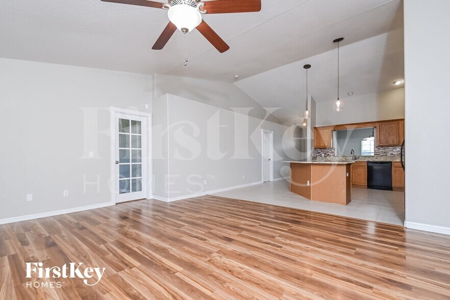 Building Photo - 8035 Sugar Pine Blvd