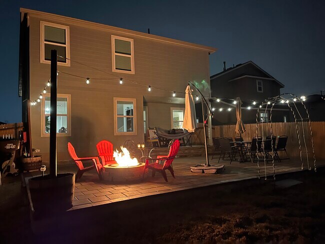 Building Photo - 8226 Blue Canal