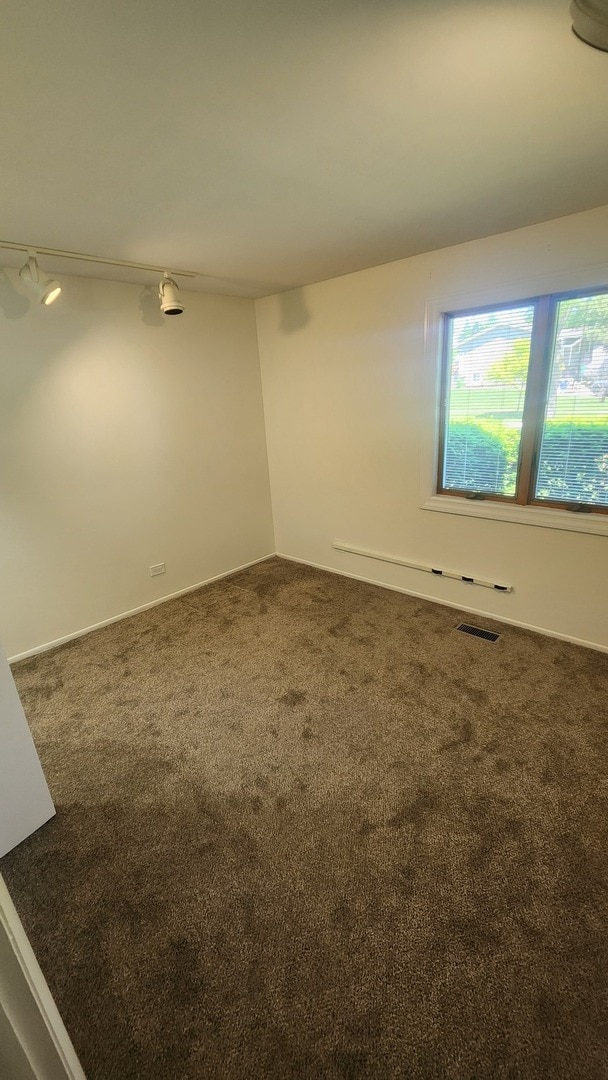 Building Photo - 808 S Cedarcrest Dr
