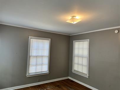 Building Photo - 1012 Pecan Ave