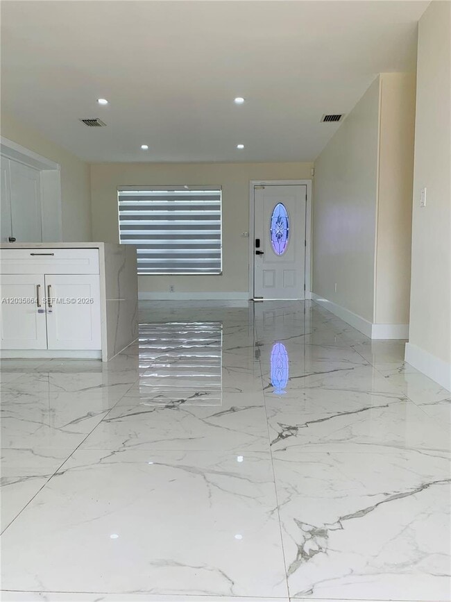 Building Photo - 17010 NW 53rd Ave