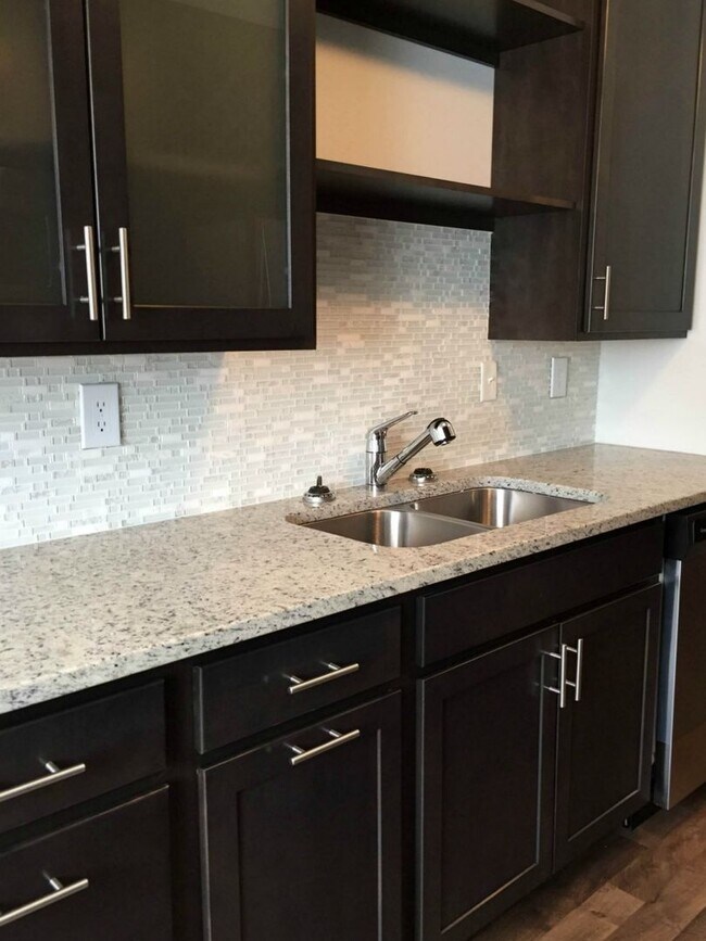 Interior Photo - Jade Lane Estates