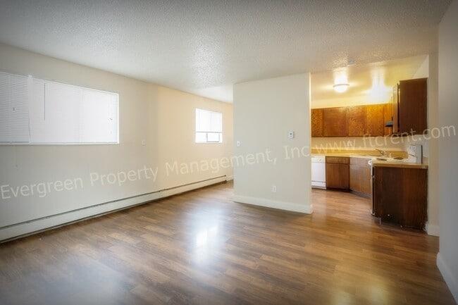 Building Photo - 3023 Denver St