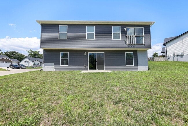 Building Photo - BRAND NEW 3Bed/2Bath Ranch 3 Car Garage