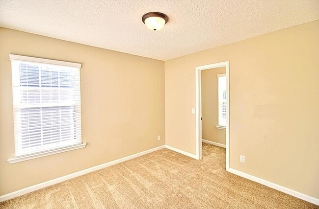 Building Photo - 1111 Marne Blvd