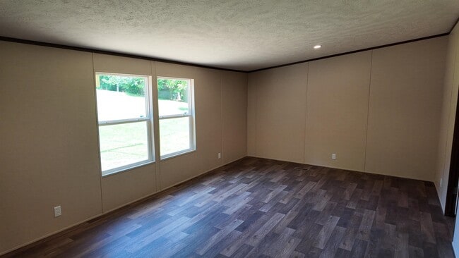 Building Photo - 208 Marcy Cove