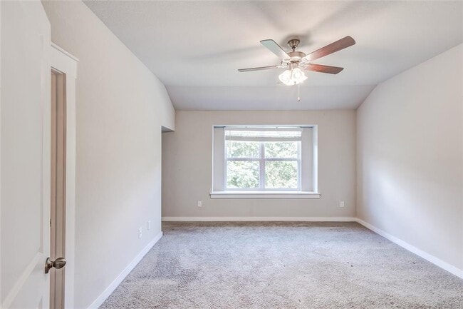 Building Photo - 17200 Crane Fly Dr