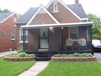 Building Photo - 15671 Eastwood St