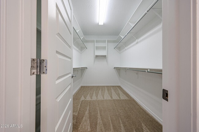 Building Photo - 5019 N 87th Dr