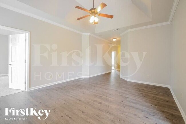 Building Photo - 2216 Spaulding Pl