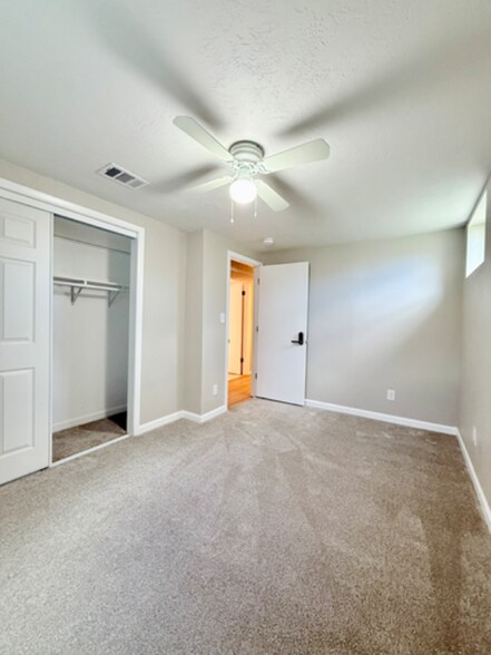 Building Photo - 1601 27th Ave