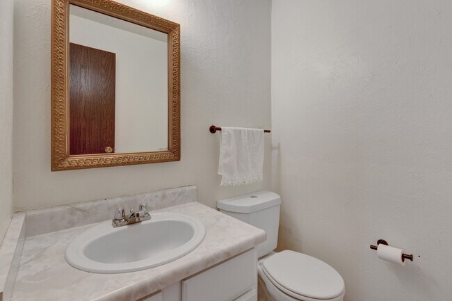 Building Photo - 266 W Rockrimmon Blvd