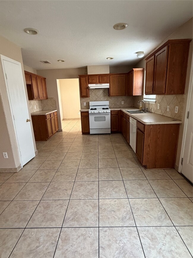 Building Photo - 13230 Montclair Point Ct