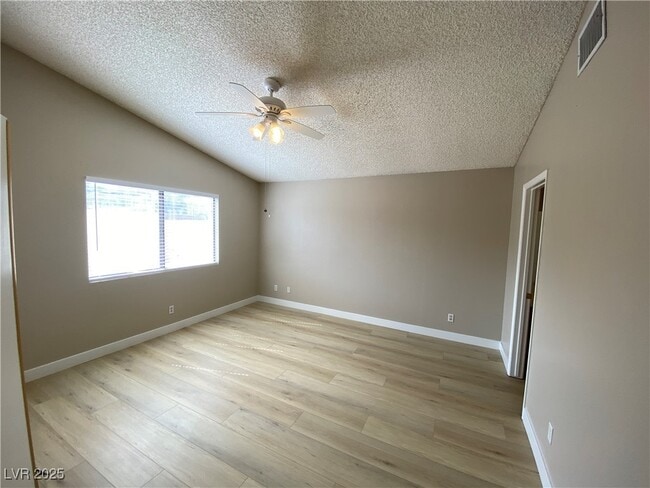 Building Photo - 376 Legacy Dr