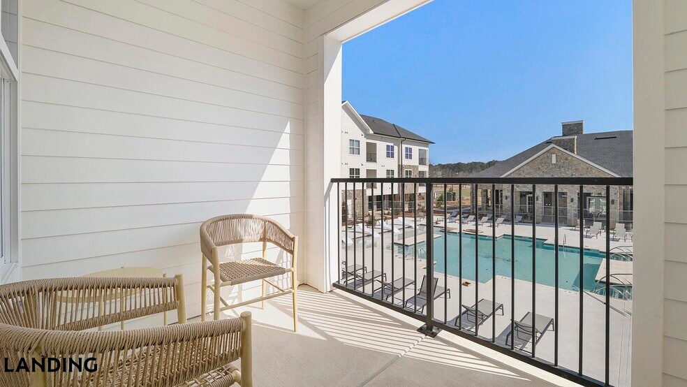 Building Photo - 2800 Milan Ct