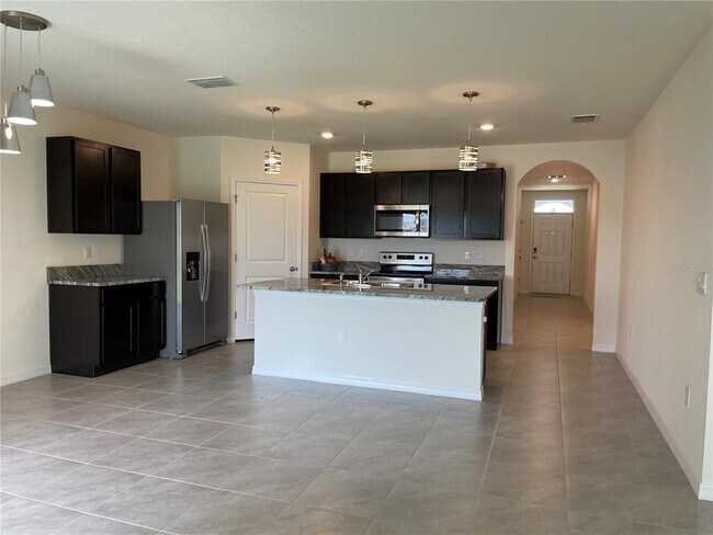 Building Photo - 5535 Hollingworth Trl