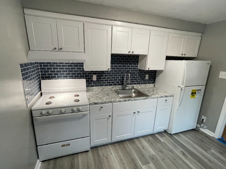 Building Photo - 5738 N 3rd St