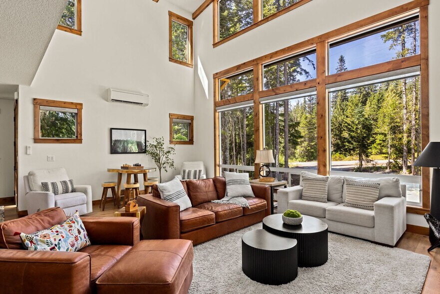 Building Photo - 89192 US-26