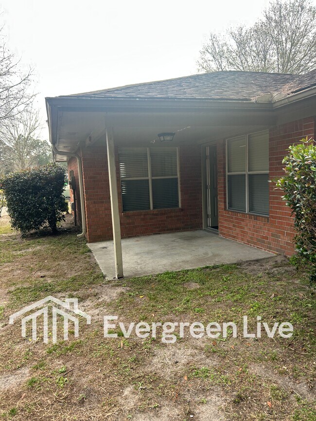 Building Photo - 70 Boreal Ct