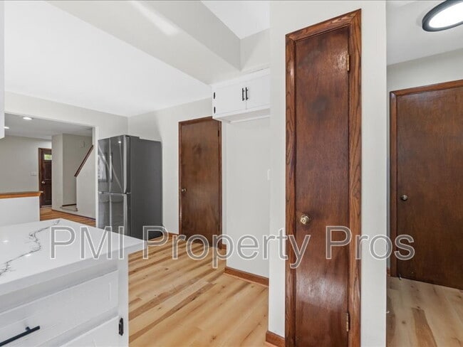 Building Photo - 8148 S 88th St