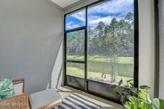 Building Photo - 135 Coastline Wy