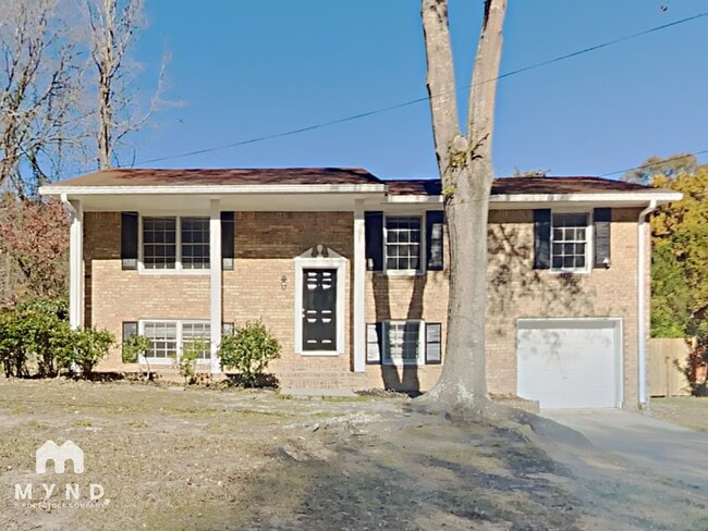 Building Photo - 6450 Ashdale Dr