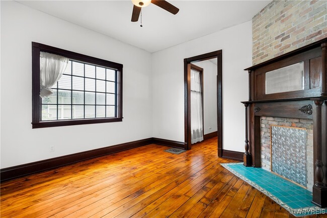 Building Photo - 136 Prospect Ave
