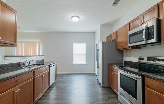 Building Photo - BEAUTIFUL HOME COMING SOON!