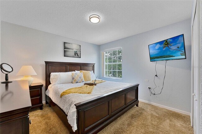 Building Photo - 606 Birkdale St