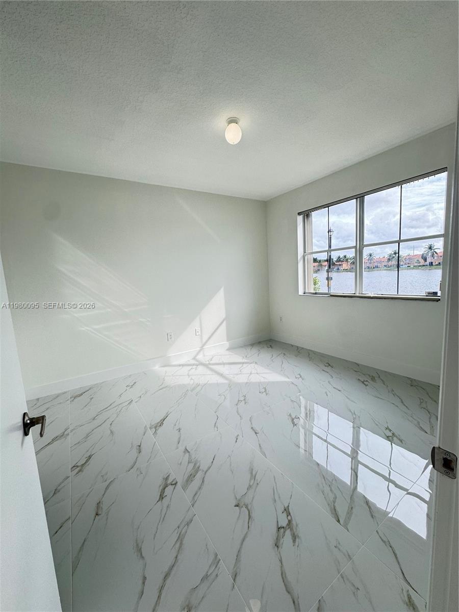 Building Photo - 6360 NW 114th Ave