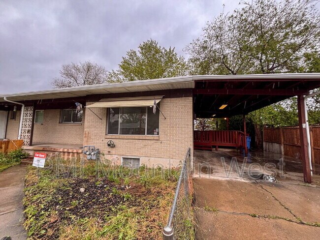 Building Photo - 4675 S 1300 E